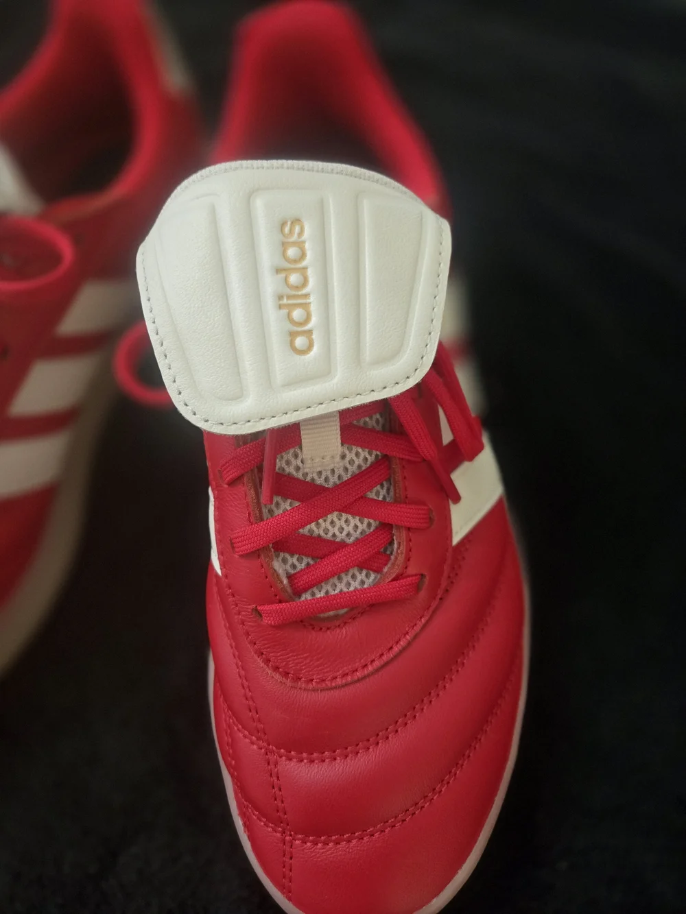 Adidas Red Barreda Mundial  sneakers with White Stripes M11 / Unisex 8.5 NWOT